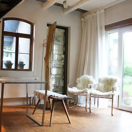 22 - Atelier-gastehaus Villa