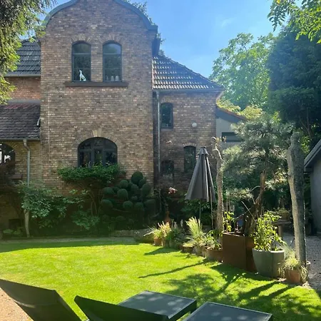 Villa 22 - Atelier-gaestehaus Maguncia