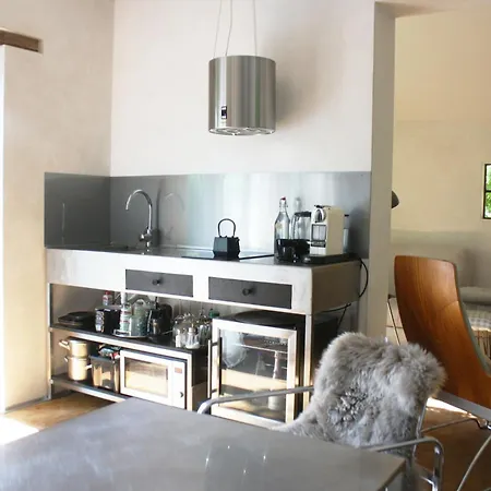 Villa 22 - Atelier-gaestehaus *